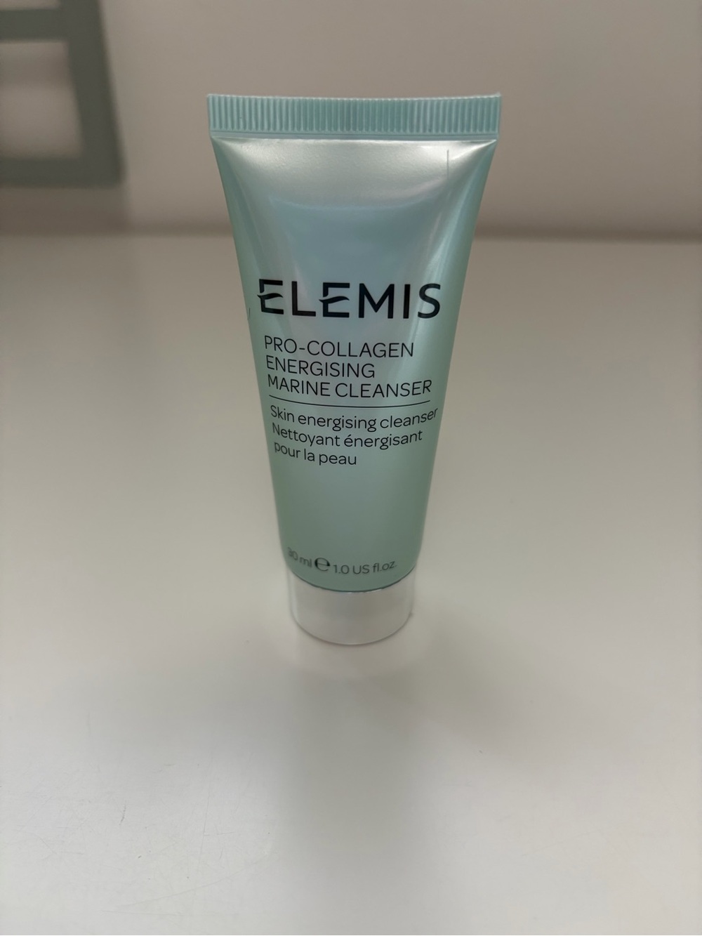 ELEMIS Pro-Collagen Energising Marine Cleanser - 30 ml - Picture 3 of 5